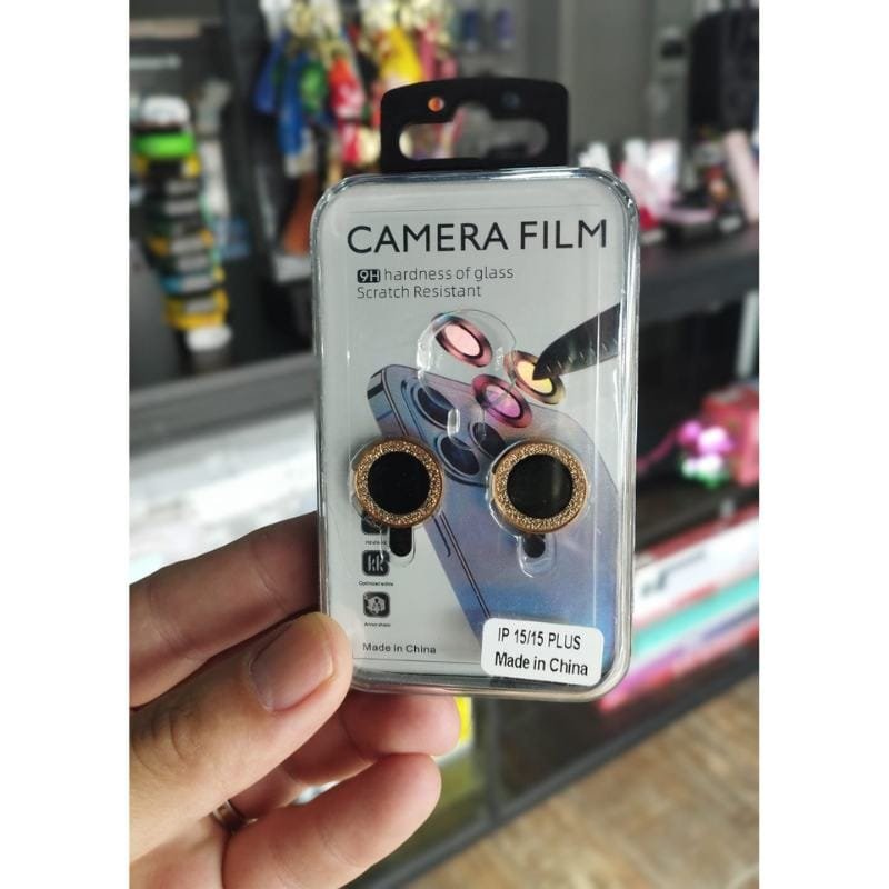 PROTECTOR DE CAMARA INDIVIDUAL BRILLO DORADO IPHONE 15/15 PLUS
