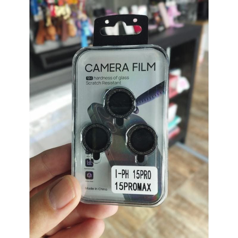 PROTECTOR DE CAMARA INDIVIDUAL BRILLO NEGRO IPHONE 15 PRO/15 PRO MAX