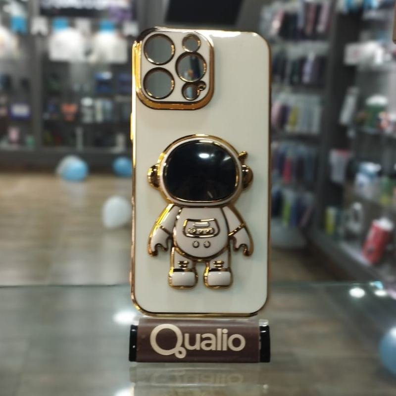 FUNDA ASTRONAUTA 16 PRO MAX