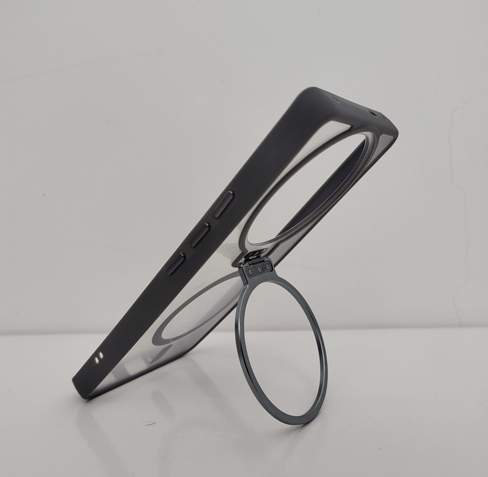 FUNDA MAGSAFE METALICA CON SOPORTE MOTOROLA E15