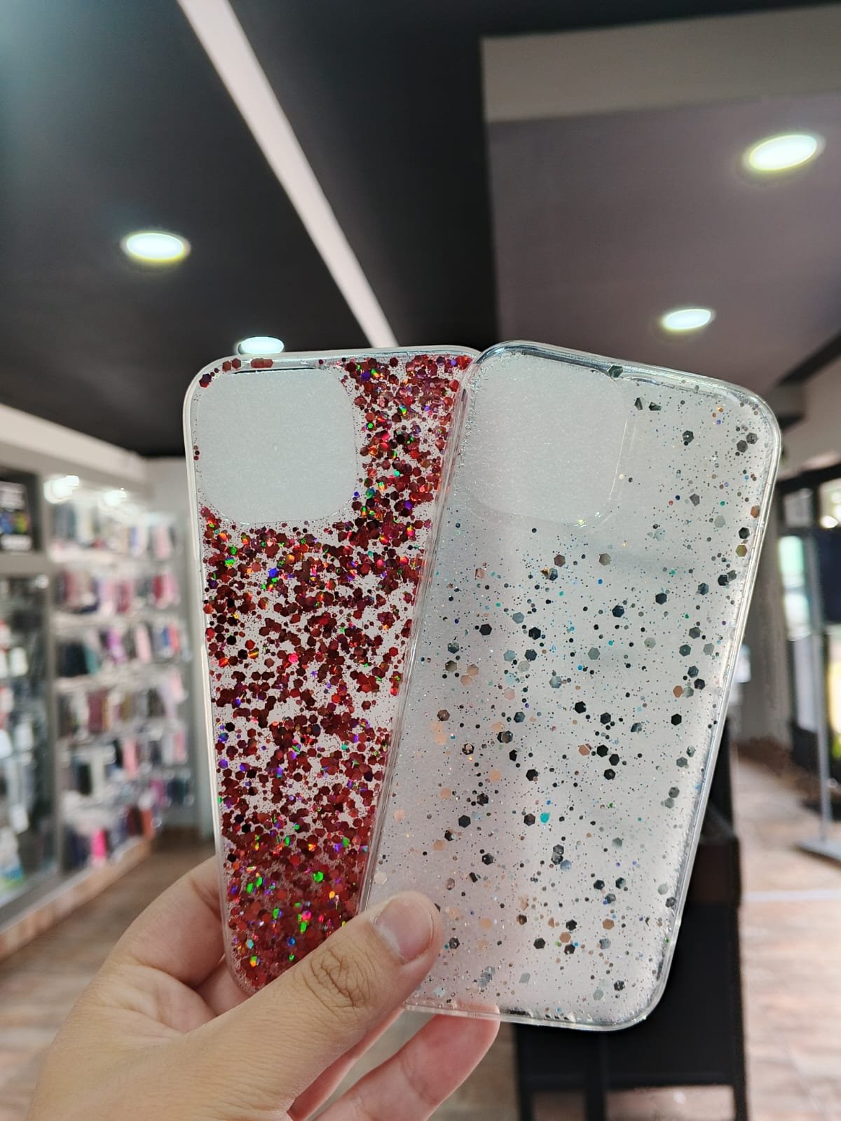 FUNDA BRILLO CLASICA IPHONE 15