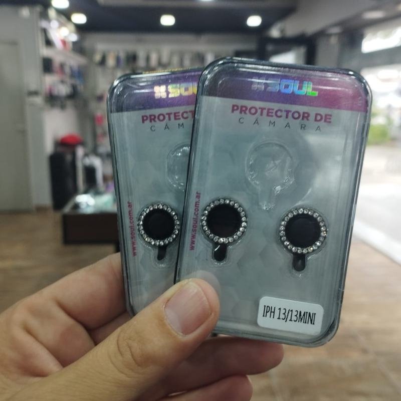PROTECTOR CAMARA IPHONE 13/13 MINI INDIVIDUAL STRASS PLATEADO