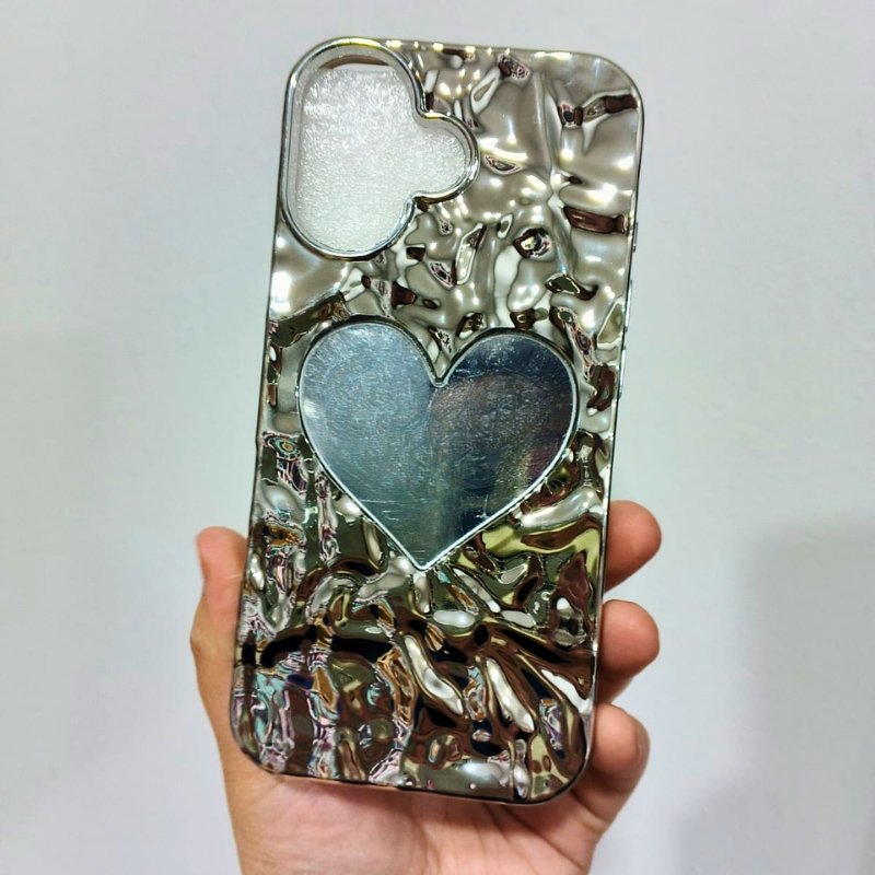 FUNDA HEART CROMADA IPHONE 17