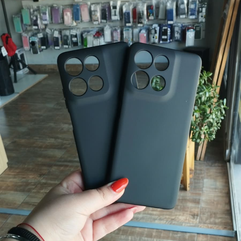 FUNDA SILICONA NEGRA MOTOROLA G56