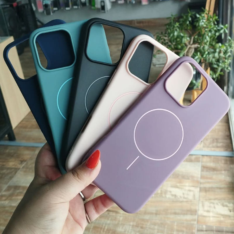 FUNDA SILICONA Y FELPA MAGSAFE IPHONE 16 PRO MAX