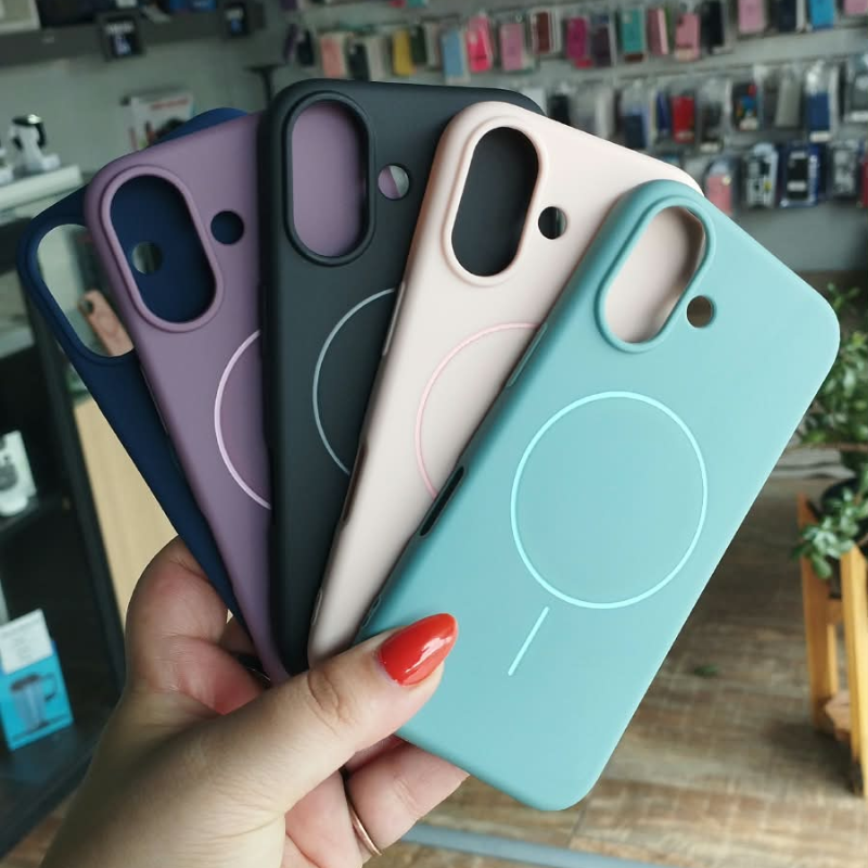 FUNDA SILICONA Y FELPA MAGSAFE IPHONE 16